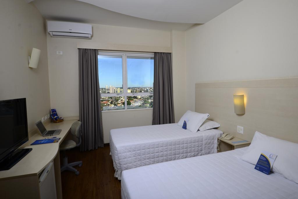 Golden Blue Hotel Лондрина Экстерьер фото